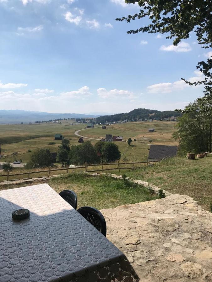 Lasica Zabljak  Bagian luar foto